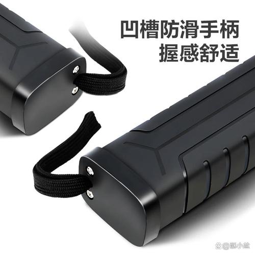 拿上金属探测器，开始你的安检工作